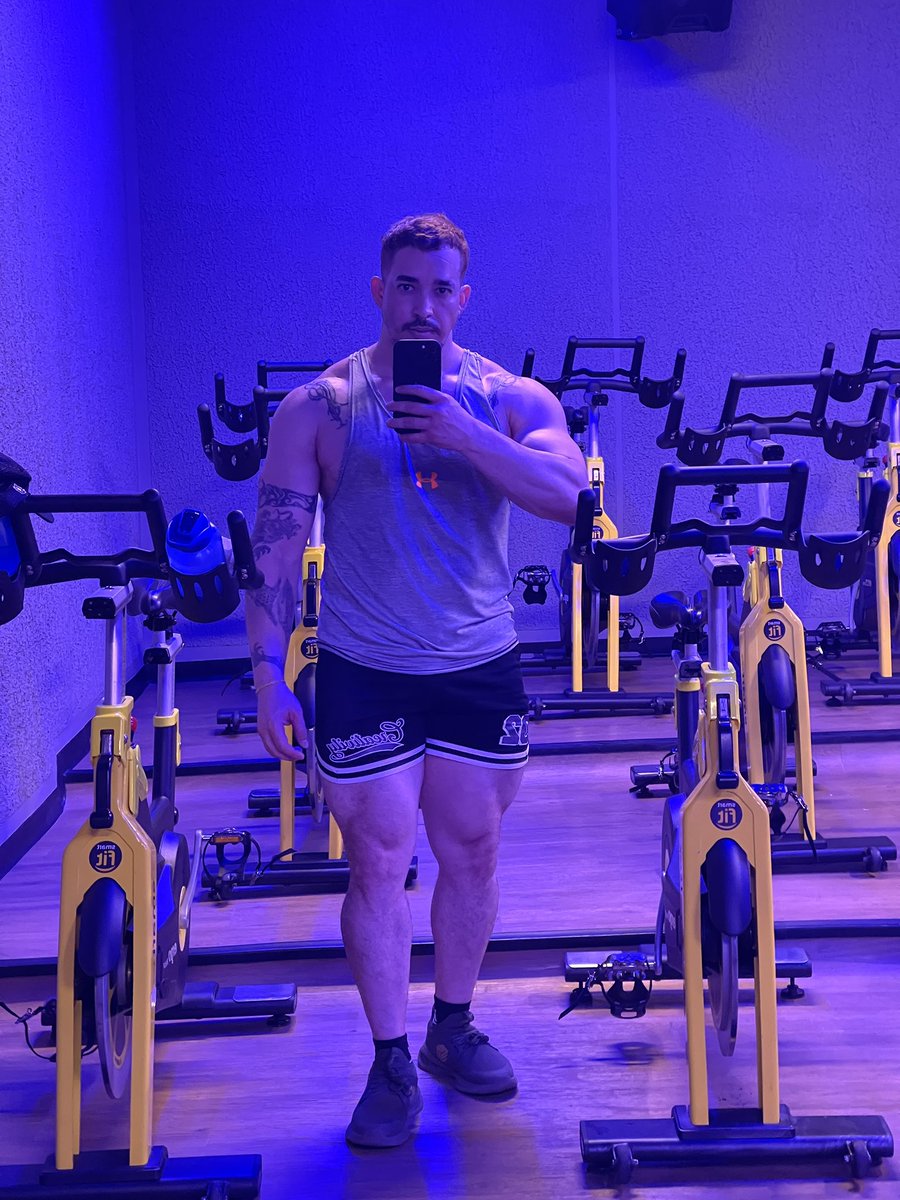 isaad (@isaadfernand_ez) on Twitter photo 