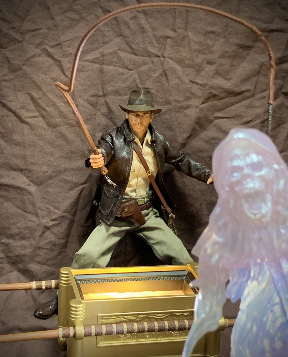 FigureMaster963's tweet photo. Indiana Jones 🤠
#raidersofthelostark
#IndianaJones #mezcoone12 https://t.co/Nwvgpbk1sZ