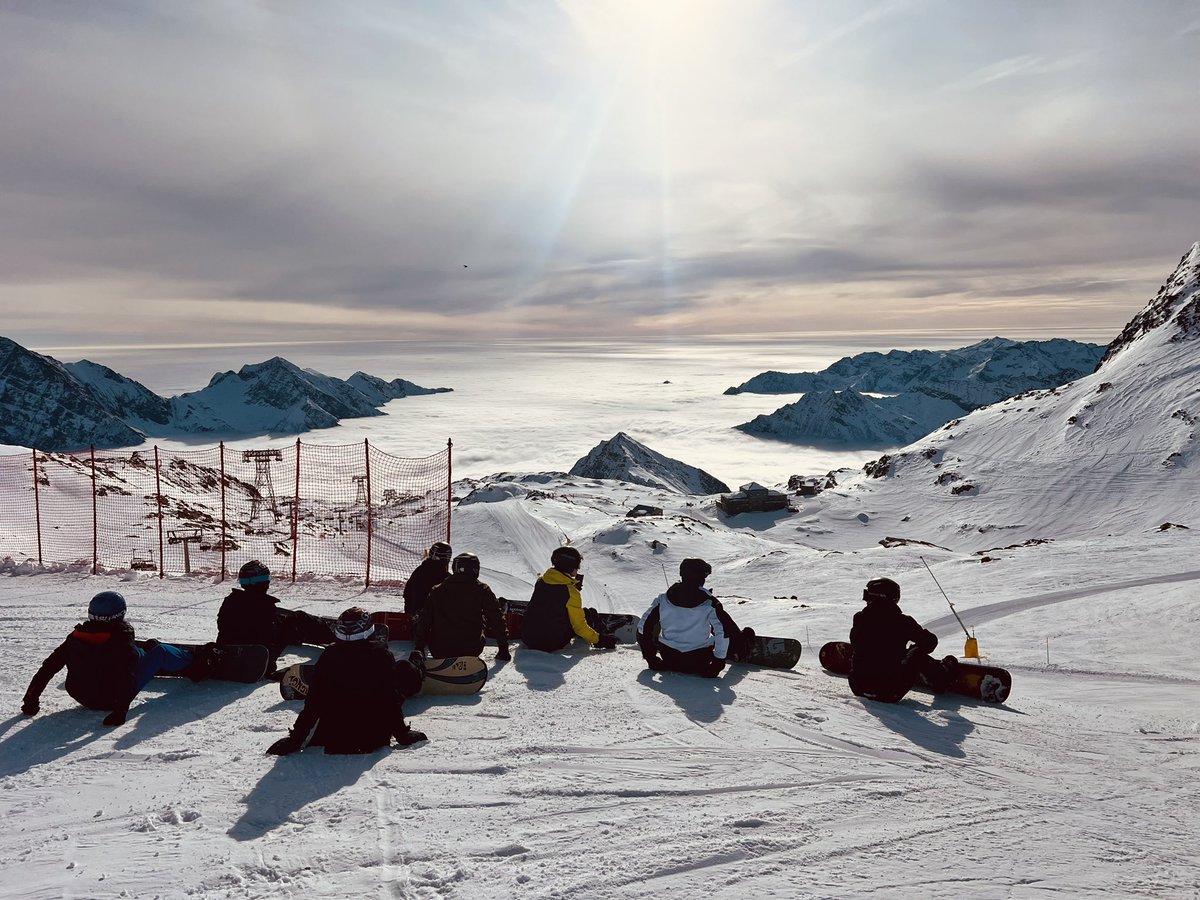 Sometimes in life it’s important to stop and take in the moment. No phones, no distractions. Just a short time to just be and experience the moment. These are the memories that stay with us for a lifetime and remind us when times are hard what to fight for. RGS Senior Ski 2025.