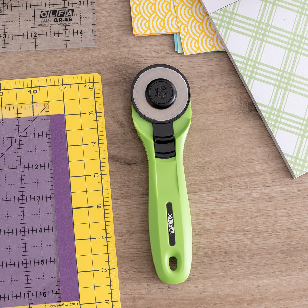 hamelsfabrics's tweet image. The Lime Green OLFA 45mm Quick-Change Rotary Cutter is the best option for quick fabric cutting in all of your sewing &amp;amp; quilting projects.

hamelsfabrics.com/shop/c/p/OLFA-…

#olfarotarycutter #rotarycutter #quilttool #quiltessentials #quiltcotton #quilt #sew #patchwork #canadianquiltshop