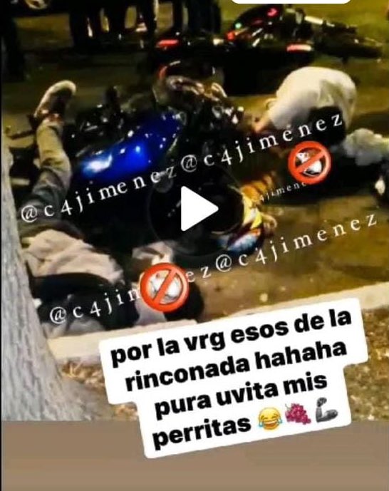 c4jimenez's tweet photo. “PURA UVITA MIS PERRITAS”
Así se burlaba y exhibía en Facebook Edgar Zúñiga, El Pelón.
Es la foto del doble asesinato en la calle Aluminio.
Es la guerra entre La Unión y La AntiUnion.
Agentes de @SSC_CDMX ya lo detuvieron… tb a su hermano.
@FiscaliaCDMX los indaga. https://t.co/KRG1UT6AXd