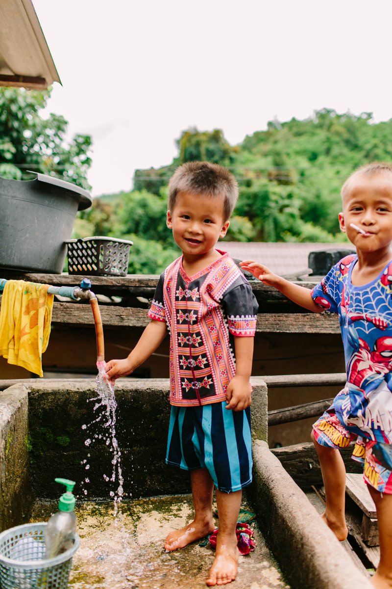 remembernhu's tweet photo. Just two peas in a pod in Thailand 🥰 

#EndChildTrafficking #Prevention
#endsextrafficking #standupforchildren #savethekids #protectchildren #preventchildabuse #RememberNhu Photos: Michele Waite https://t.co/Owr3T597rr