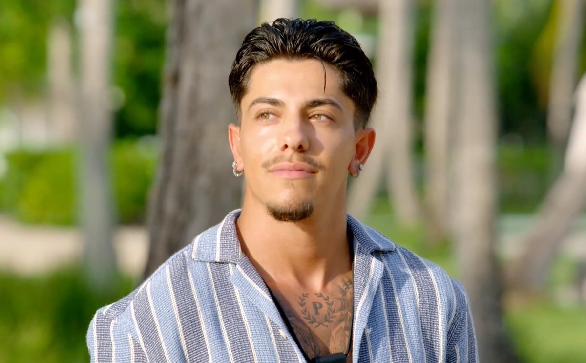 Que digáis esto teniendo a ellos tres es para mataros. #LaIslaDeLasTentaciones11