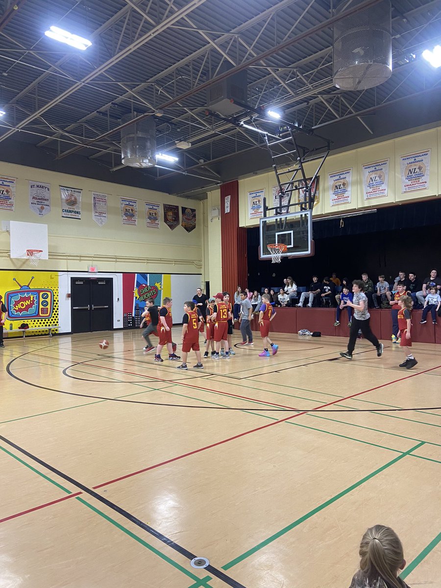 MsOuterbridge's tweet photo. So much fun at the students vs. teachers basketball game! @sjboscoschool https://t.co/dMCaqPqmyq