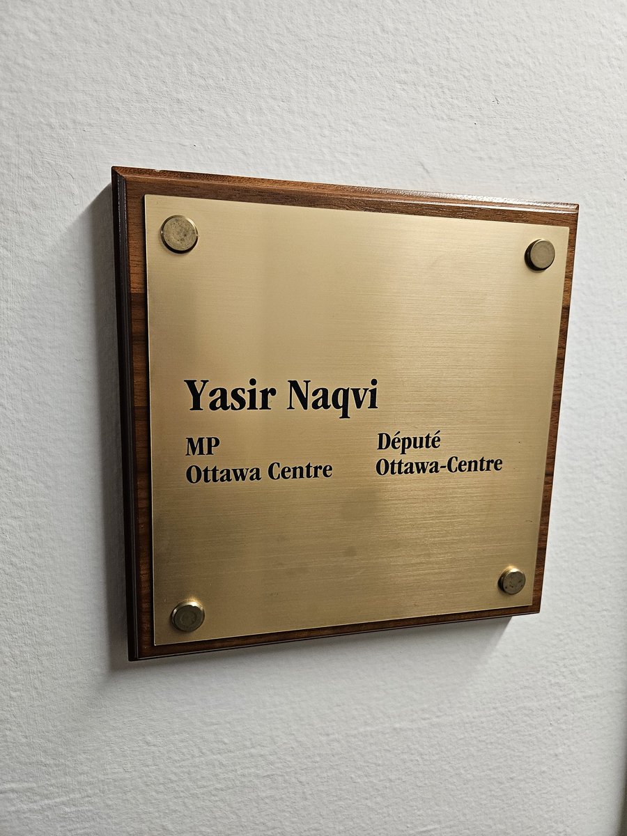 Just met <a href="/YasirNaqviCDN/">Yasir Naqvi 🇨🇦</a> in his office, MP of Ottawa Centre, in the name of <a href="/CUASA/">CUASA</a> friends, who work in his riding - to discuss <a href="/caut/">∫ ∫</a>  #unlockeducation campaign. Thanks for a promising exchange.