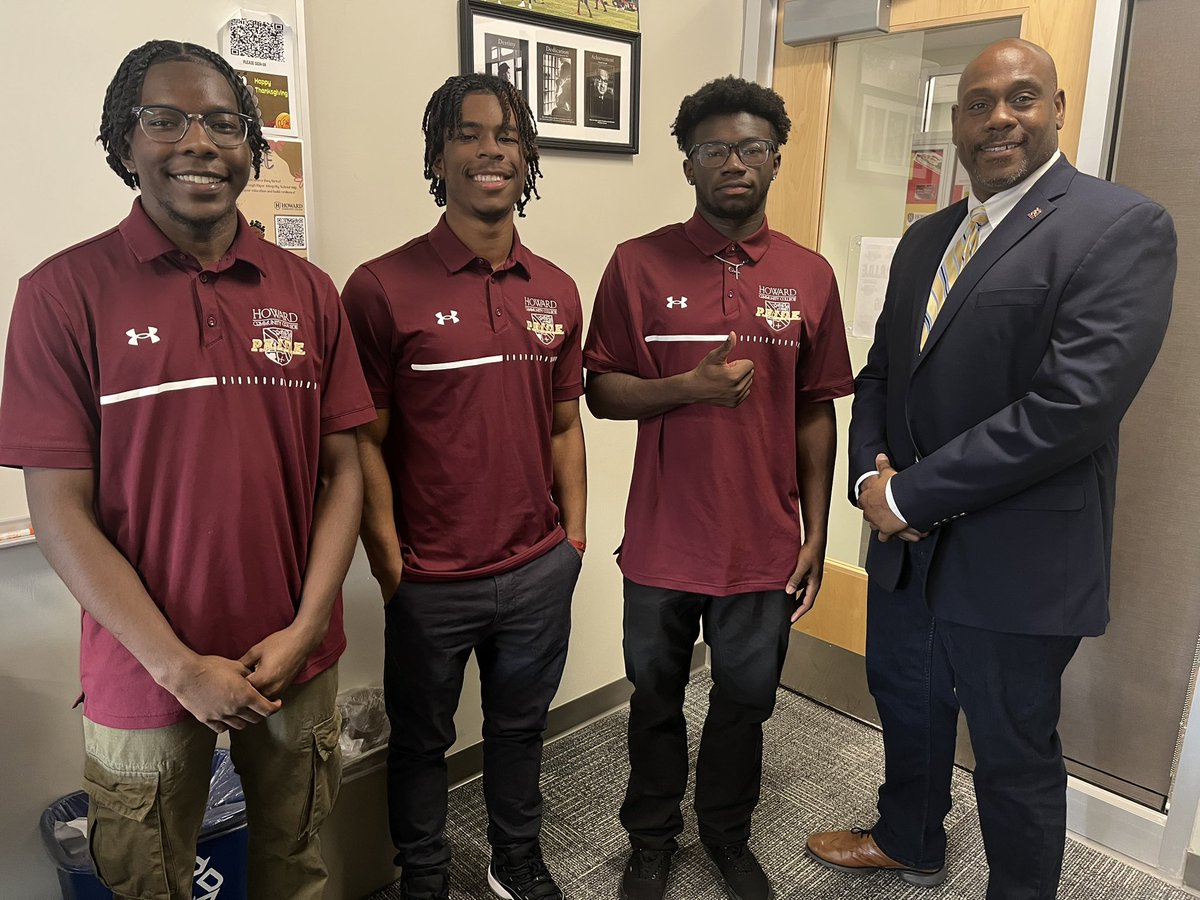 hunter_jonathan's tweet image. Be sure to watch WMAR-2 News at 7 p.m. My third BTG story airs. I highlighted the Howard P.R.I.D.E. program.