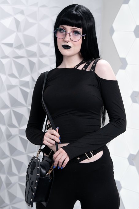 Watch Rosie ★ Pinipy 🇦🇺's leaked NSFW photo on TwXstars