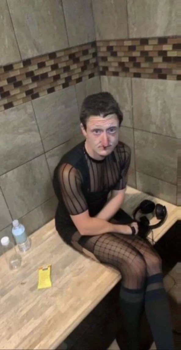 how it feels to have fire clothes but a nasty face