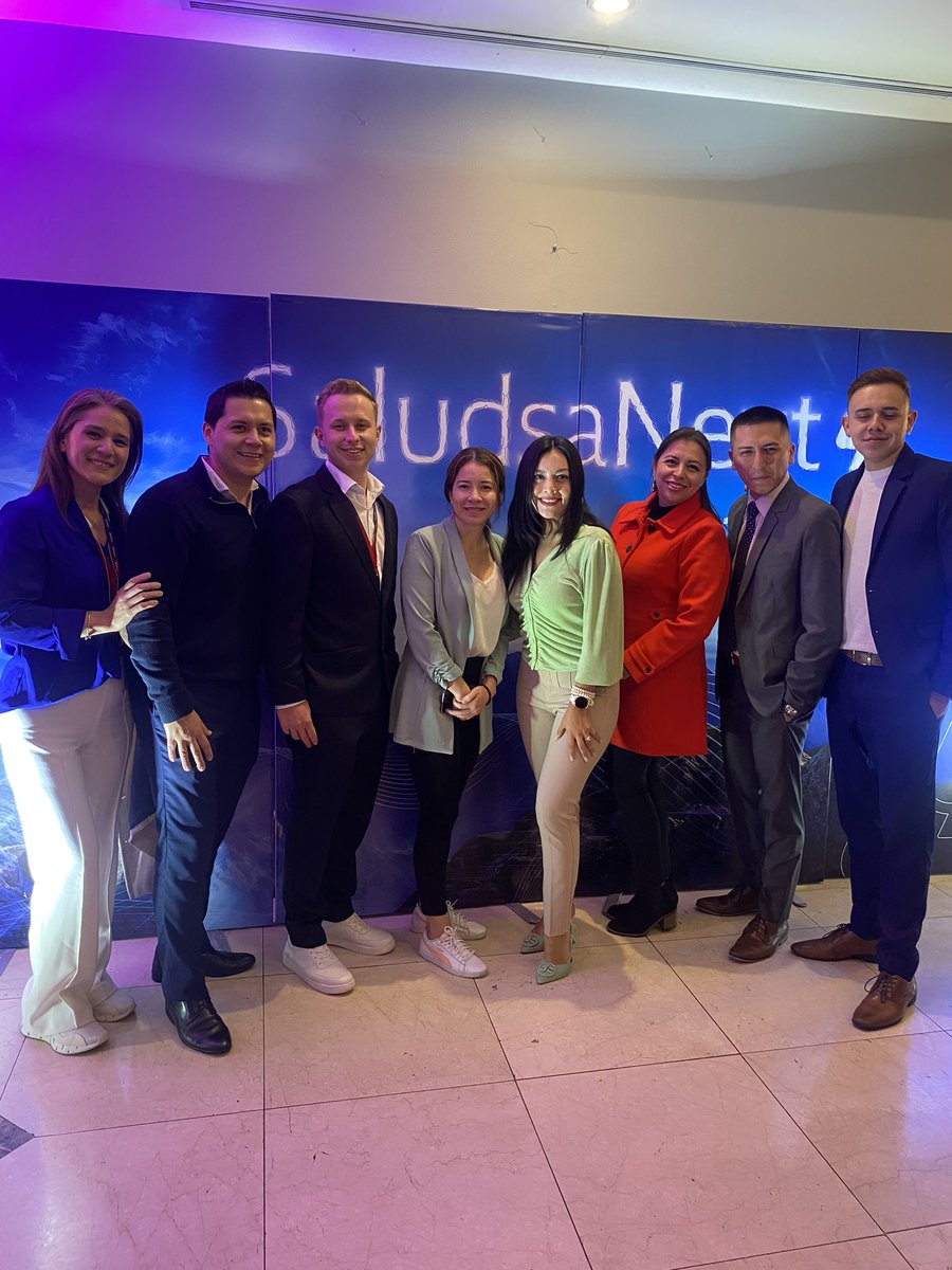 Quito fue el escenario de #SaludsaNext2025

Ayer trazamos el camino para un año de innovación, sostenibilidad y servicio legendario. 🌍💙

Desde nuestra certificación como Empresa B, un certificado que avala que todo lo que hacemos como empresa cumple con estándares
