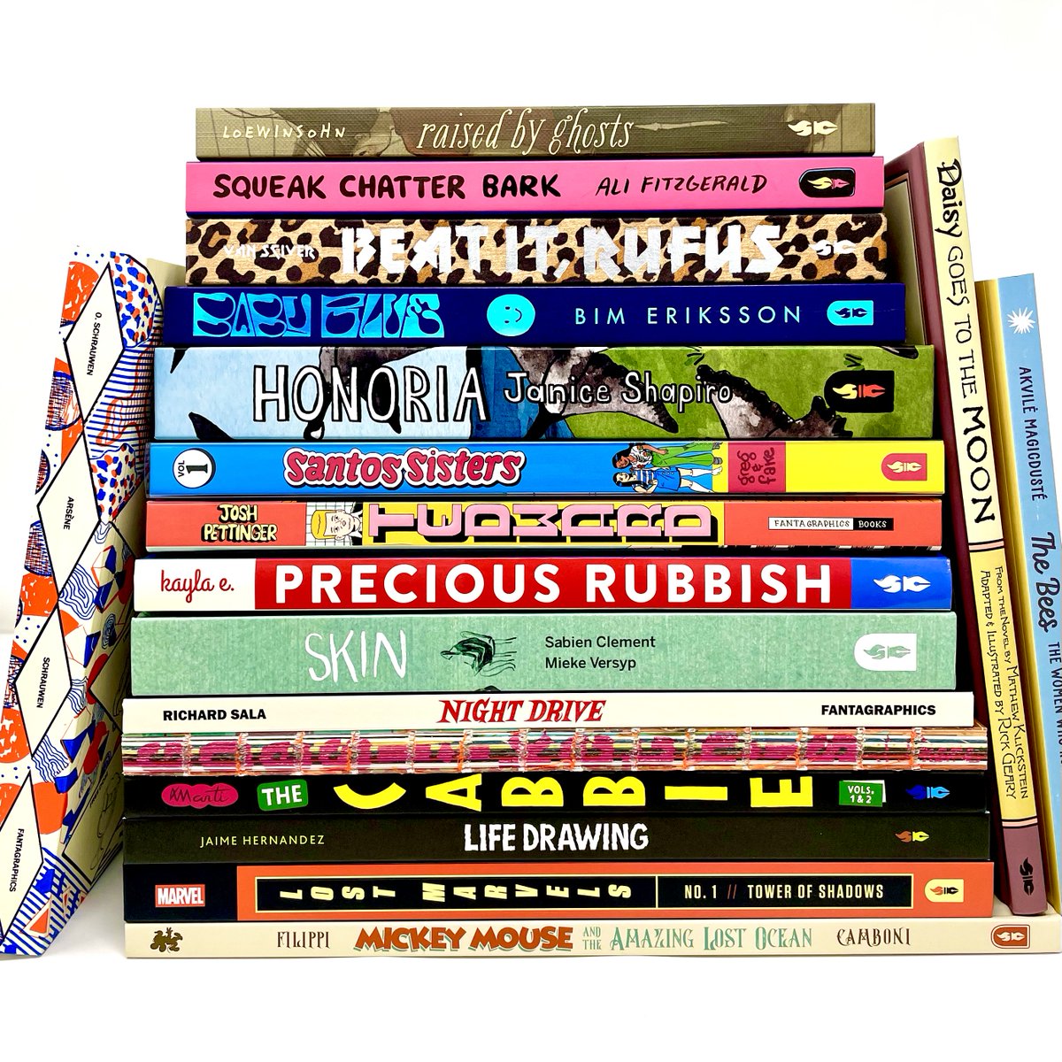 We've got more new and forthcoming books than we can fit in a picture, but this is a start! Spot any potential favorites? ow.ly/mGRy50V33Co