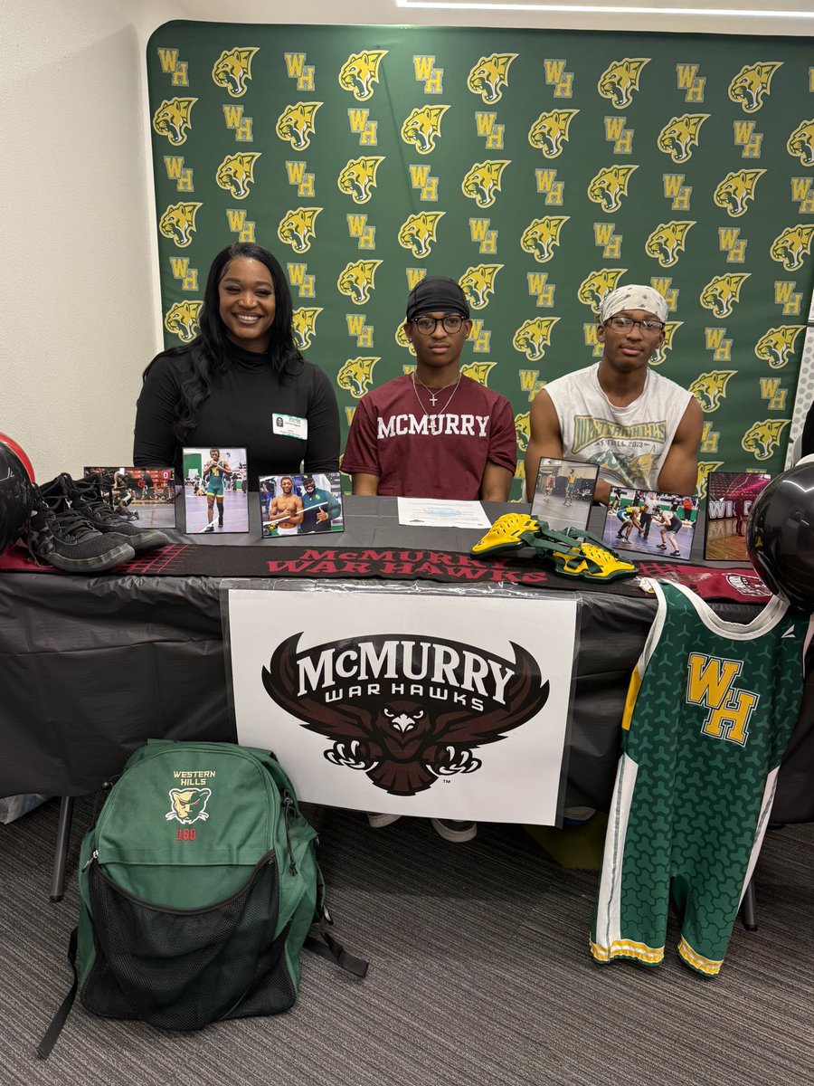 whhscougarsFB's tweet image. 3 more guys headed off to further their academic and athletic careers.  Congrats Tyler Willis, McMurry Wrestling, Tre Ochoa, East Central Football, Brycen Foster , Hardin Simmons football.  We are doing great things @ Western Hills.  @FWISDAthletics @FortWorthISD @WesternHillsHS