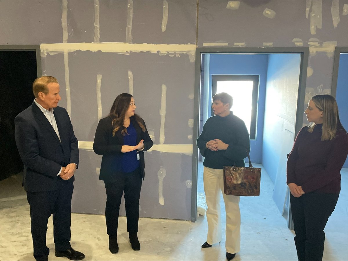 Elizabeth Hertel (@mdhhs_director) on Twitter photo As the demand for behavioral health care continues to rise, <a href="/MichiganHHS/">Michigan HHS Dept</a> will continue our work to improve access to services. Thanks to <a href="/GenHealthSystem/">Genesee Health System</a> for a great discussion about Genesee Co. needs and how <a href="/GovWhitmer/">Governor Gretchen Whitmer</a>'s FY26 budget would boost access to care across MI. As the demand for behavioral health care continues to rise, <a href="/MichiganHHS/">Michigan HHS Dept</a> will continue our work to improve access to services. Thanks to <a href="/GenHealthSystem/">Genesee Health System</a> for a great discussion about Genesee Co. needs and how <a href="/GovWhitmer/">Governor Gretchen Whitmer</a>'s FY26 budget would boost access to care across MI.