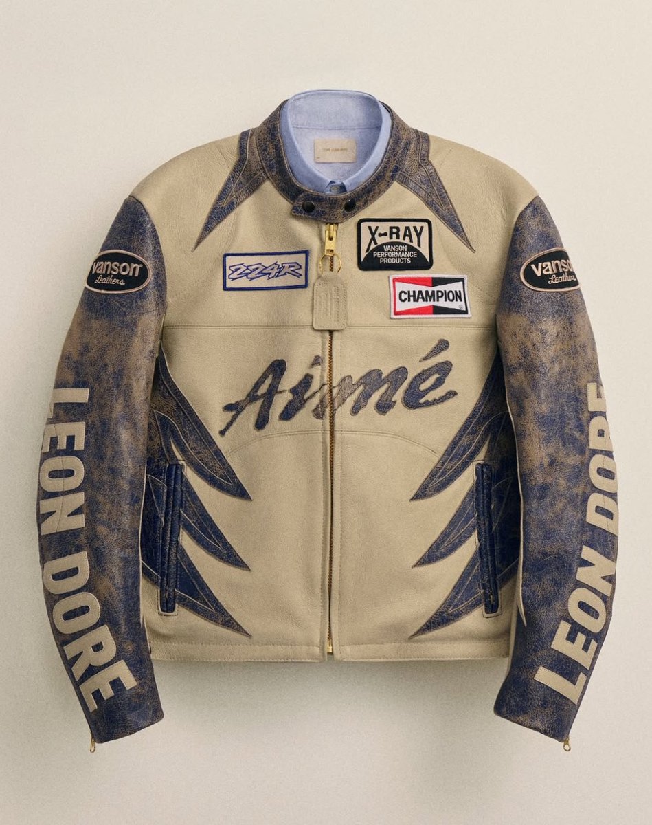 The Aimé Leon Dore Vanson Distressed
Leather Moto Jacket😮‍💨