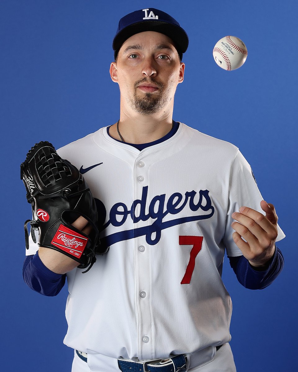 FIRST LOOK: Blake Snell as a Los Angeles Dodger