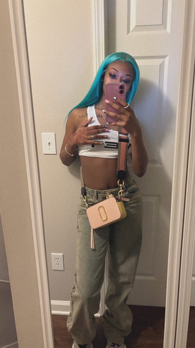 De$ (@luhdessyfiles) / Posts / X