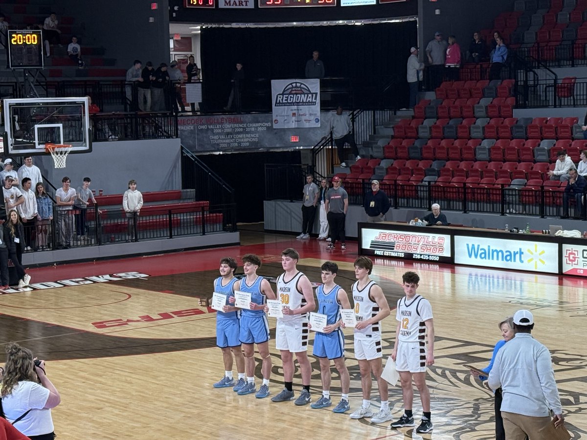 So proud of this team for making it to the Final 8 💪🔥 
Huge CONGRATS to Bryce, JR, &amp; Shane for making the All-Region Team &amp; to Coach Berryman for being a Coach of the Year finalist! 👏👏

Can’t believe Bryce has worn the MA jersey for the last time. 😢 Memories for a lifetime!