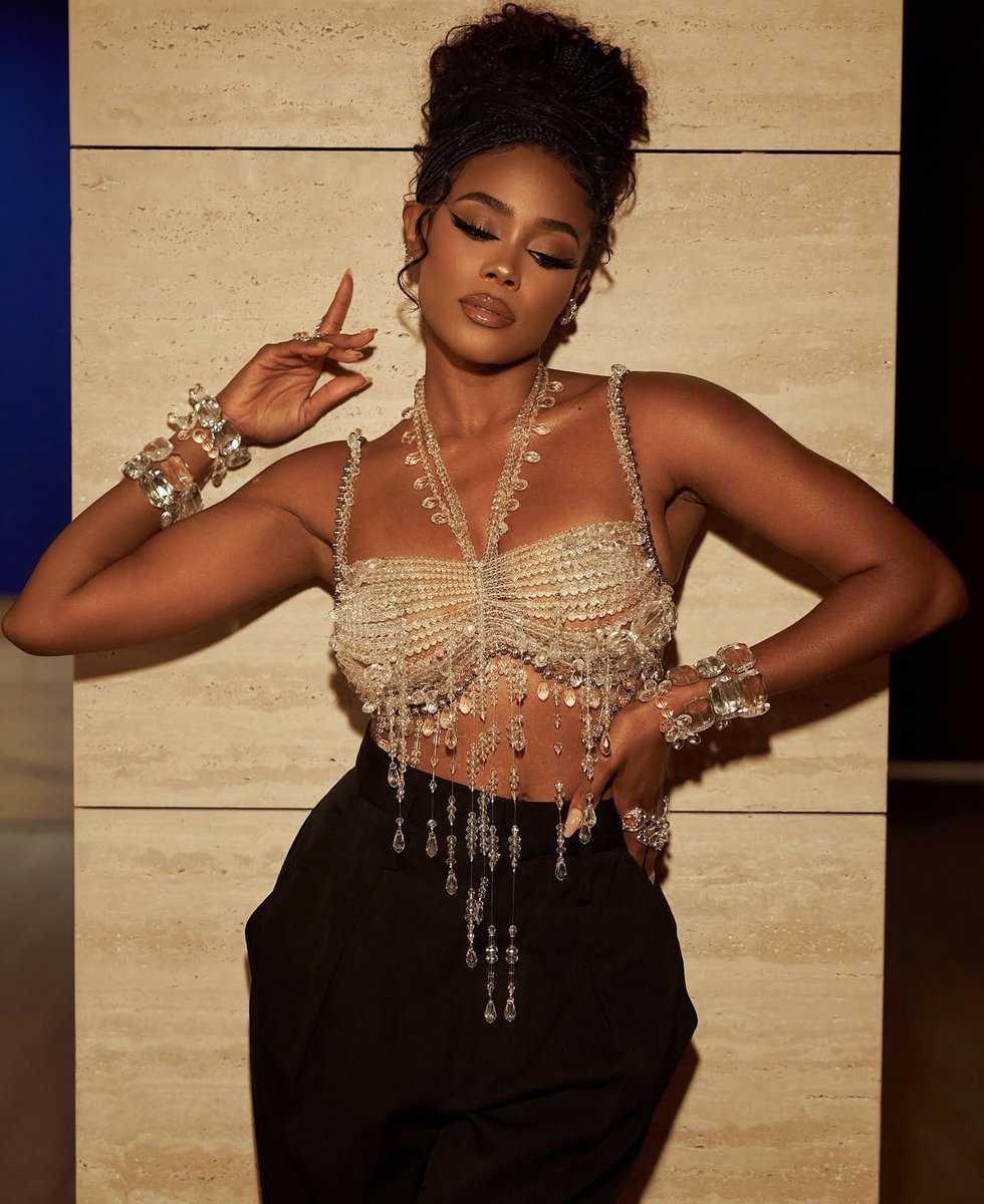 ChannahDavis's tweet photo. Me, im supa fly… supa dupa fly✨💎 https://t.co/WCXDAYlYeu