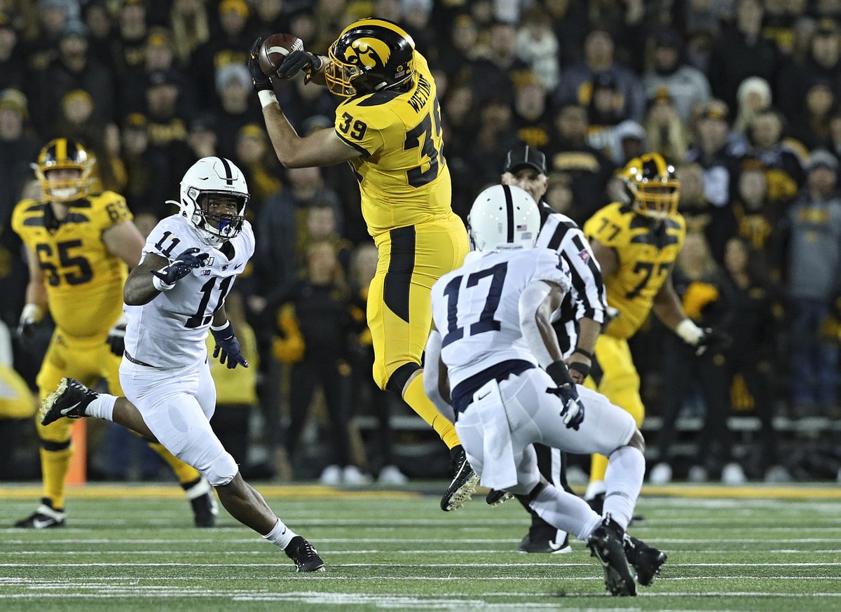 Hawkeye Legacy tweet media