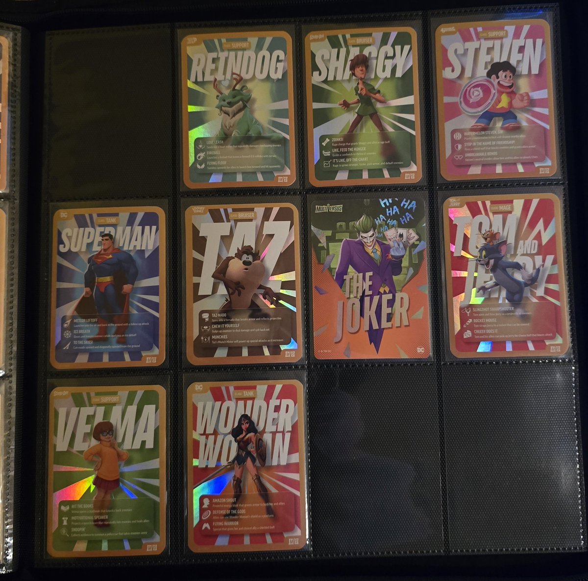 I'm so happy Right now. If any one has a Marvin regular and Holo that they can spare let me know please . It is the last card I NEED 😭 Thank you
