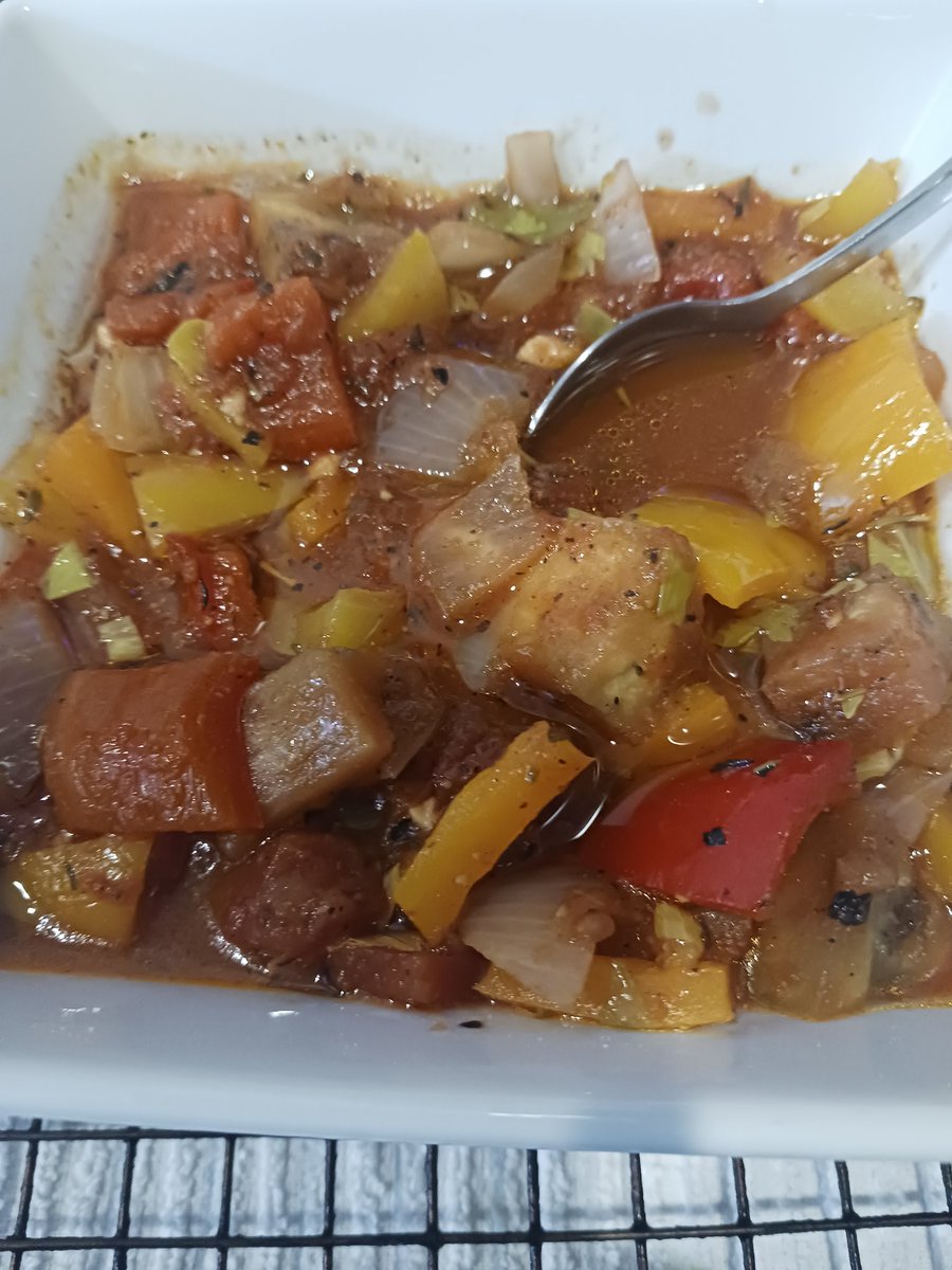 JJohnso99431750's tweet image. Ratatouille Stew...just a little something to get Twitter back on track. #ratatouillestew #wednesdaydinner #foodislove #foodislife