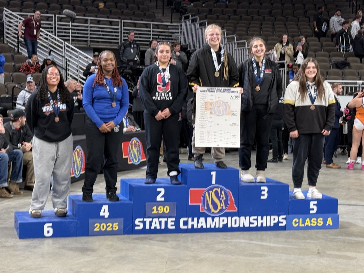 🤼‍♀️ Congrats to our Class A 190 Pound NSAA Girls State Wrestling Champion: Makayla Vasser from Nebraska City High School! #nebpreps