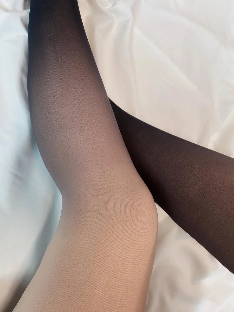 ZSixta5011's tweet photo. The gentle touch on the ankle is like a delicate work of art, which makes people intoxicated. https://t.co/SNG4ABThUQ