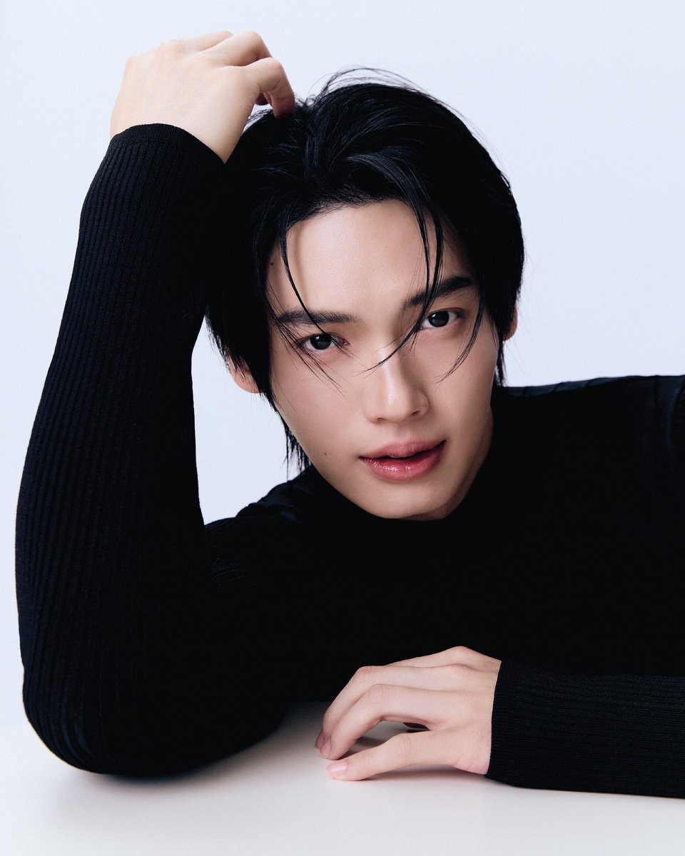 ELLE Thailand tweet media
