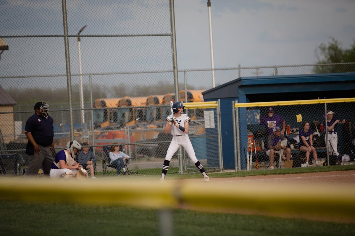 School ball has started !! Excited for a new season and ready to compete and build off last year’s successful season. <a href="/OpticVikings/">TeaysValley Softball</a> <a href="/CoachAmberPFW/">Amber Bowman</a> <a href="/CoachPena_BSU/">Helen Peña</a> @stephenoswald2 <a href="/bradykyp/">Kyle Brady</a> <a href="/Jess_Odonnell88/">Jessica O'Donnell</a> <a href="/mandygardner24/">Mandy Gardner-Colegate</a> <a href="/CoachCourtOSU/">Courtney Vierstra</a>  <a href="/madimccrady1022/">Madi</a> <a href="/BGSUSoftball/">BGSU Softball</a> <a href="/Sun_Dragon1/">Rona Dorsey</a>
