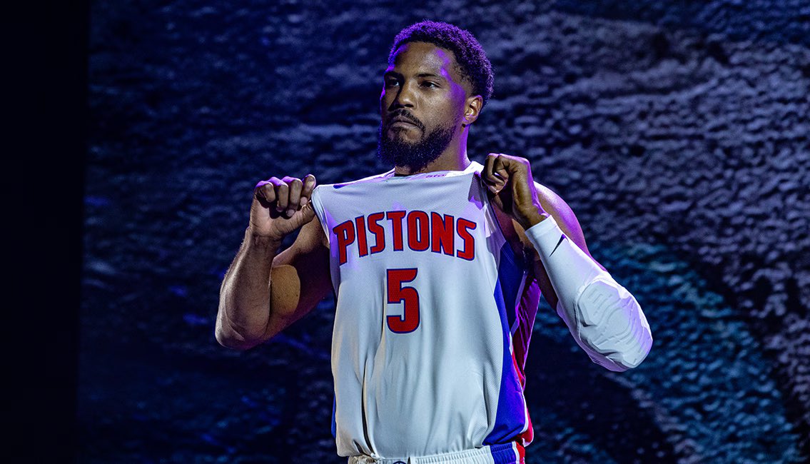 SleeperHoops tweet media