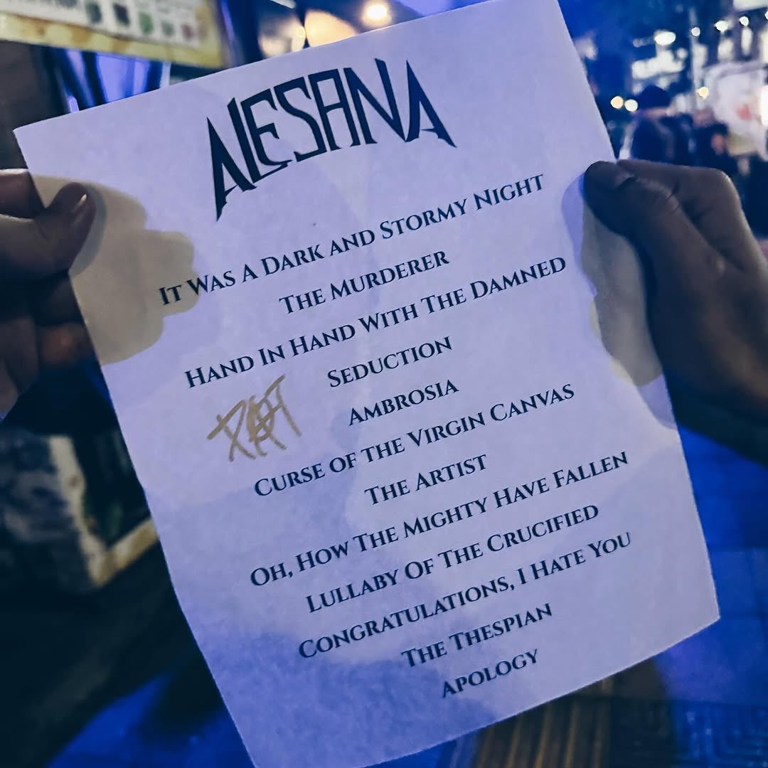 XtremeMerch's tweet photo. Setlist Alesana saat tampil di Bangkok semalam, please Jakarta tambahin lagi :')))

Fatima Rusalka mungkin, atau? https://t.co/LCRghMokMq