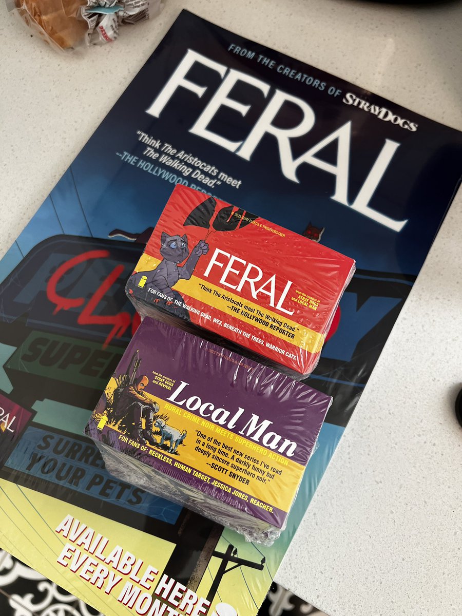 TonyFleecs's tweet image. Retailers! You’re my favorite and that’s why I’m going to COMICSPRO with tons of goodies! I’m so excited to see you at #Comicspro 2025 in Glendale! Let me know if you’re going! Can’t wait to thank you in person for all the support on everything since I last saw you! #comicshops