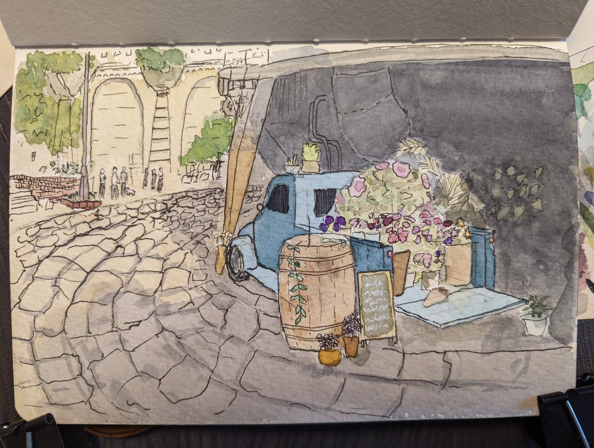 Lhet's tweet image. #8 Flower Truck

Again not the happiest with the shadowy sections, and need to figure out cobblestones better. 

#watercolor #lineandwash