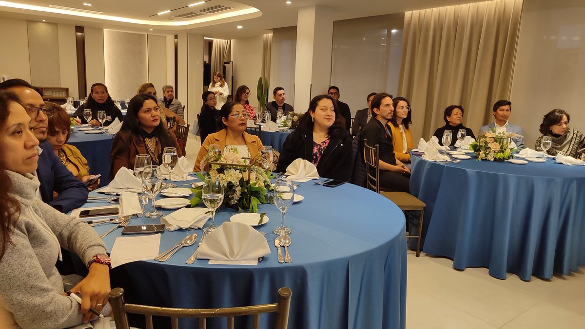 Kimirina y la PFAC realizan el lanzamiento del programa de salud anal con la charla del Dr. Mario Gomez, responsable de la Clínica de Salud Anal y Anoscopia de Alta Resolución de la Clínica Especializada <a href="/CdmxClinica/">ClínicaCondesaCDMX</a>
Nos acompañan <a href="/Salud_Ec/">Ministerio de Salud Pública 🇪🇨</a> <a href="/DDHH_Ec/">Viceministerio de la Mujer y Derechos Humanos</a> <a href="/FEquidad/">Fundación Equidad EC</a> <a href="/AlfilAsociacion/">Asociación-ALFIL</a>