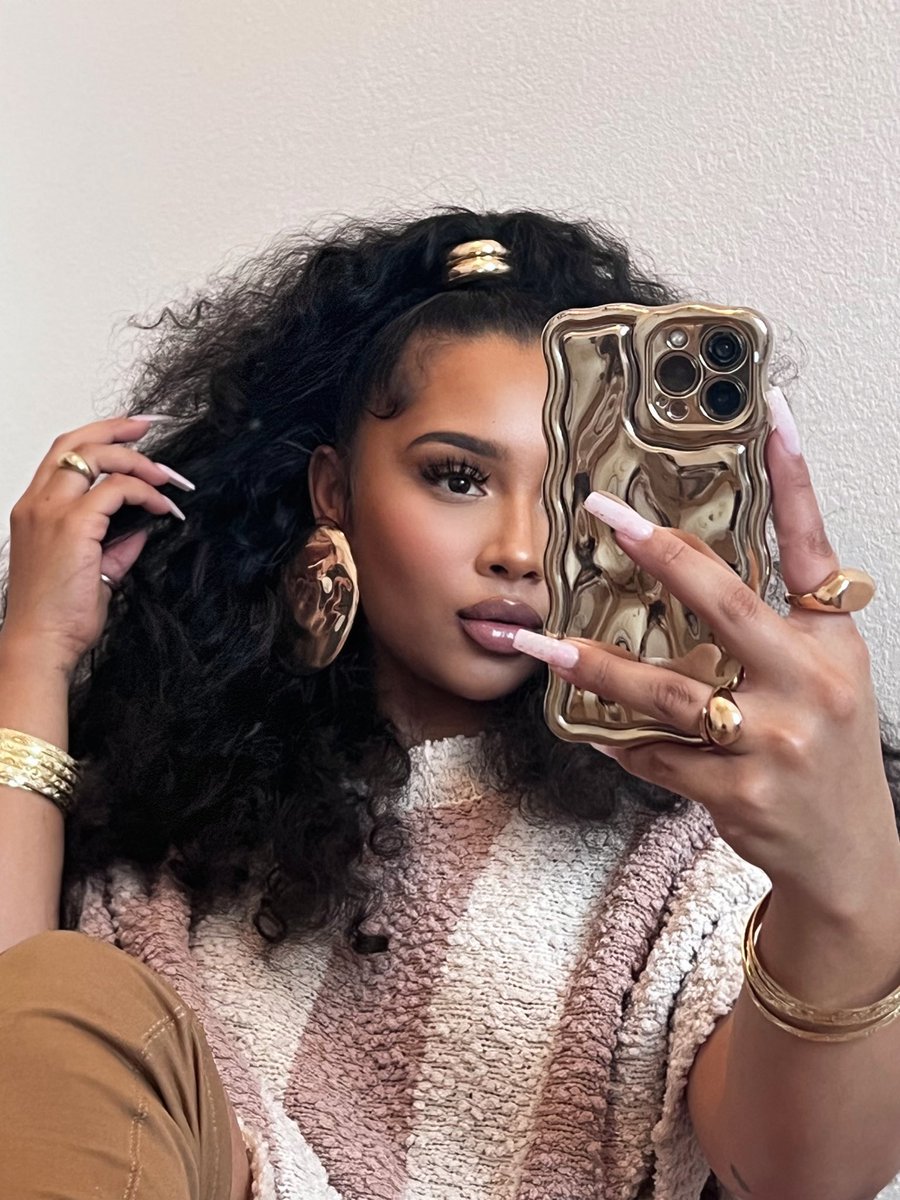 AnayaIvyy's tweet image. Been HER 🤍🥰🤎