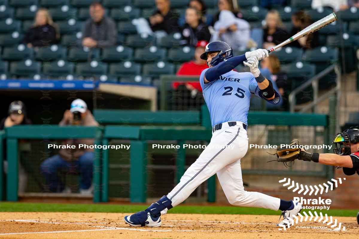 Phrake Photography tweet media