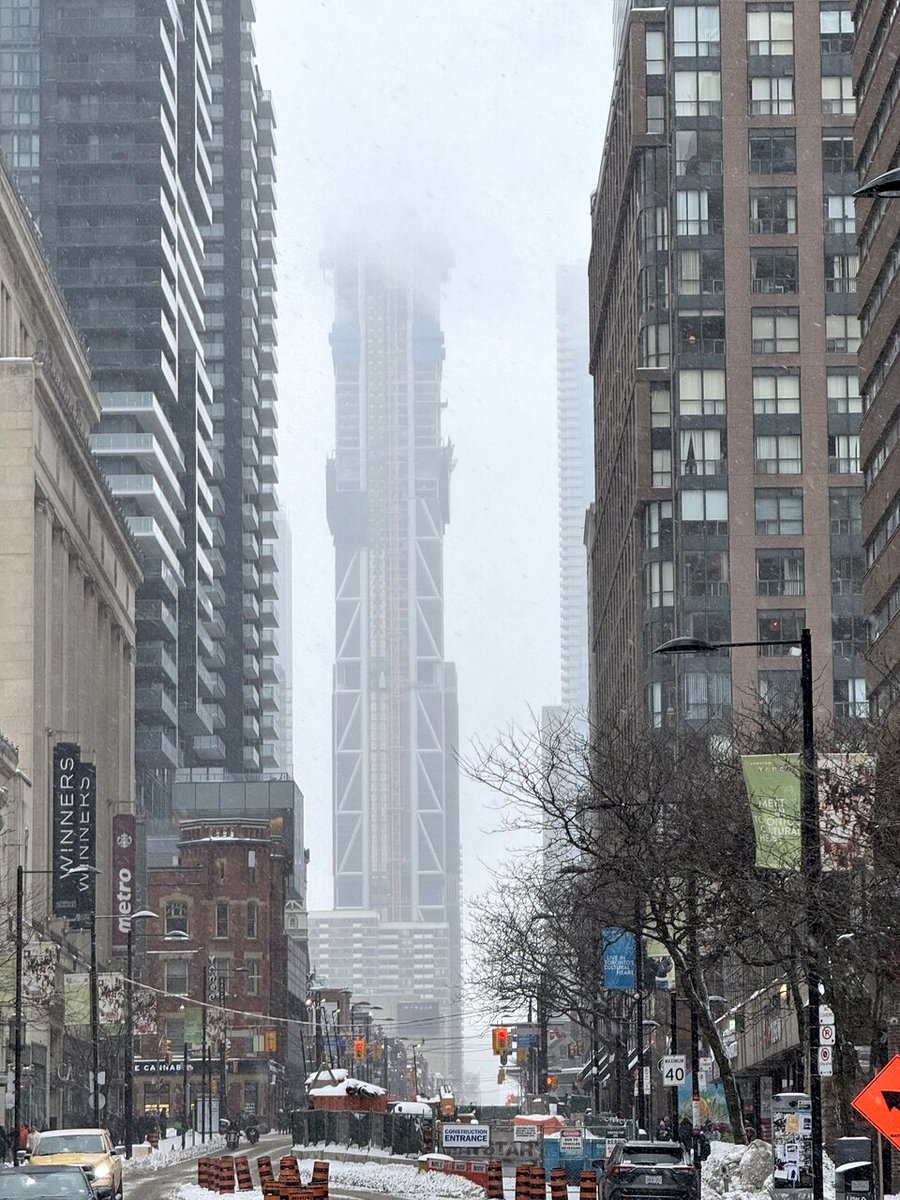 The weather 'round here. ow.ly/XobS50V2L9O #Toronto #DailyPhoto