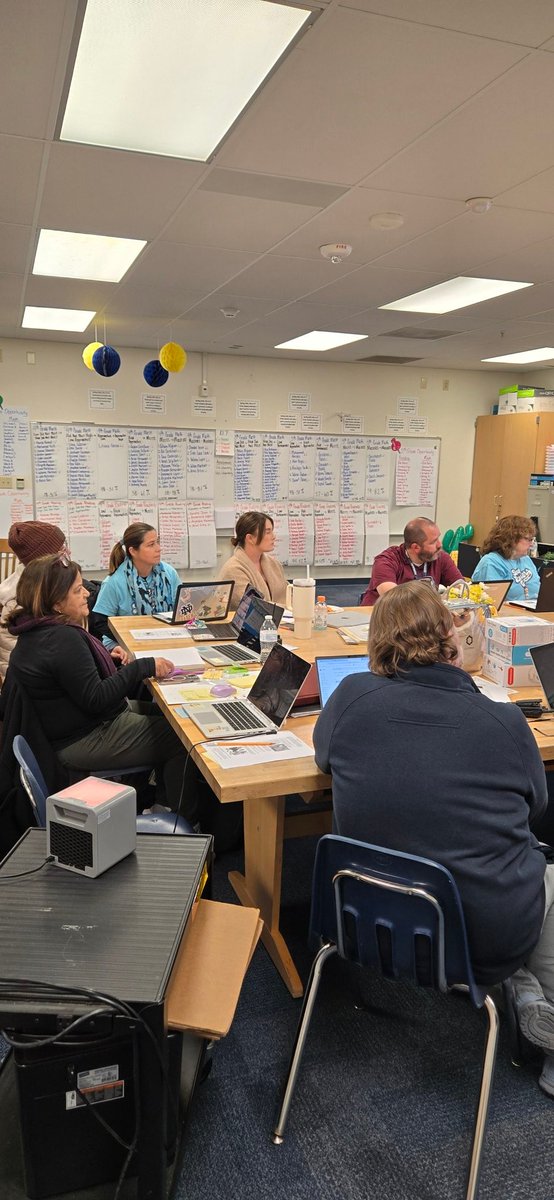 Nakita Brewer (@nakitabrewer8) on Twitter photo We experienced powerful lesson rehearsals in Math and Reading PLCs today <a href="/SeminaryHillsFW/">Seminary Hills Park Elementary</a> . Great work to our teacher leaders <a href="/KimMoeller12/">Kim Moeller</a> <a href="/GracieMyers/">Gracie Myers</a> <a href="/emmepulley/">emme :))</a> for modeling your reteach lessons today! #SHPisthePlacetoBEE We experienced powerful lesson rehearsals in Math and Reading PLCs today <a href="/SeminaryHillsFW/">Seminary Hills Park Elementary</a> . Great work to our teacher leaders <a href="/KimMoeller12/">Kim Moeller</a> <a href="/GracieMyers/">Gracie Myers</a> <a href="/emmepulley/">emme :))</a> for modeling your reteach lessons today! #SHPisthePlacetoBEE