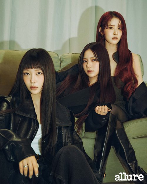 GkMLCYZXEAEsAxJ?format=jpg&name=small