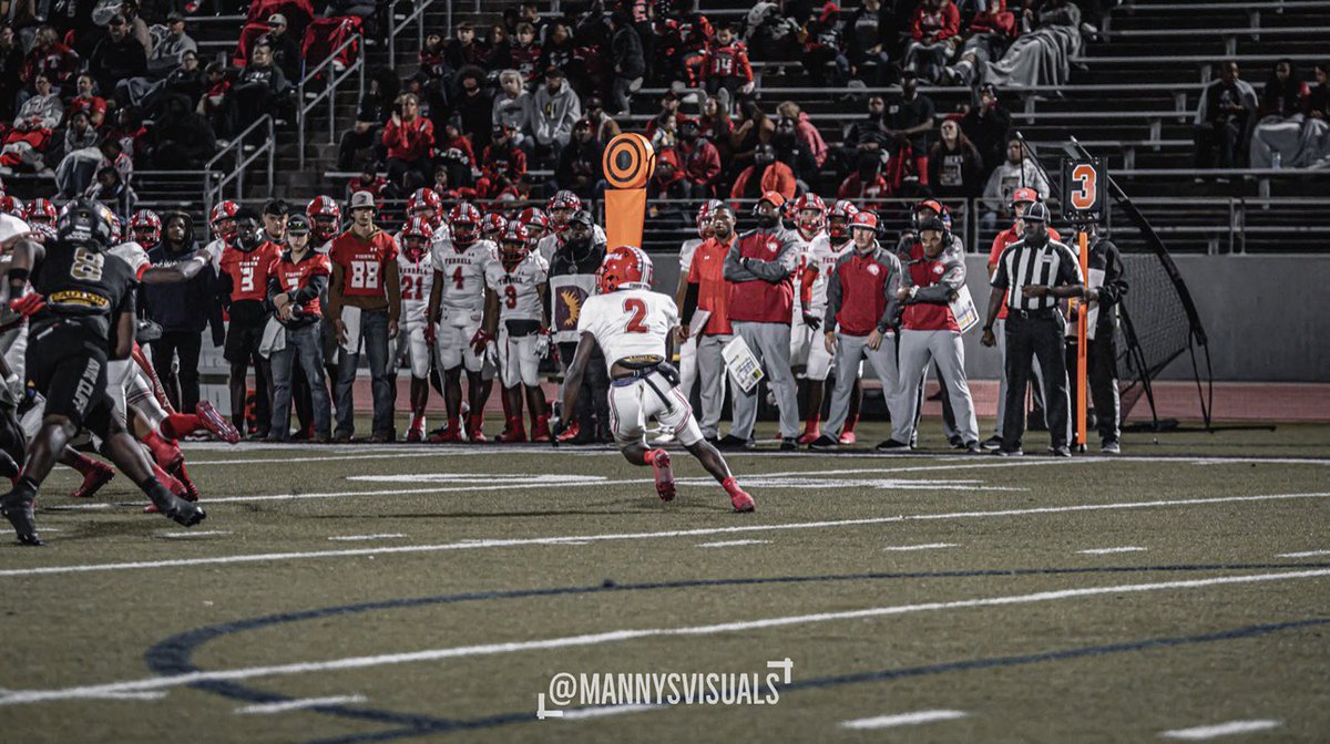 Roderick0_'s tweet photo. Season stats:
12 tds 
93 car 
686 yds
7.4 avg yds a car
98.0 yds a game @TerrellTigerFB @SedberryJr @DawonyaTucker10 

https://t.co/66SpUNwHww https://t.co/1uGtdnEdx0