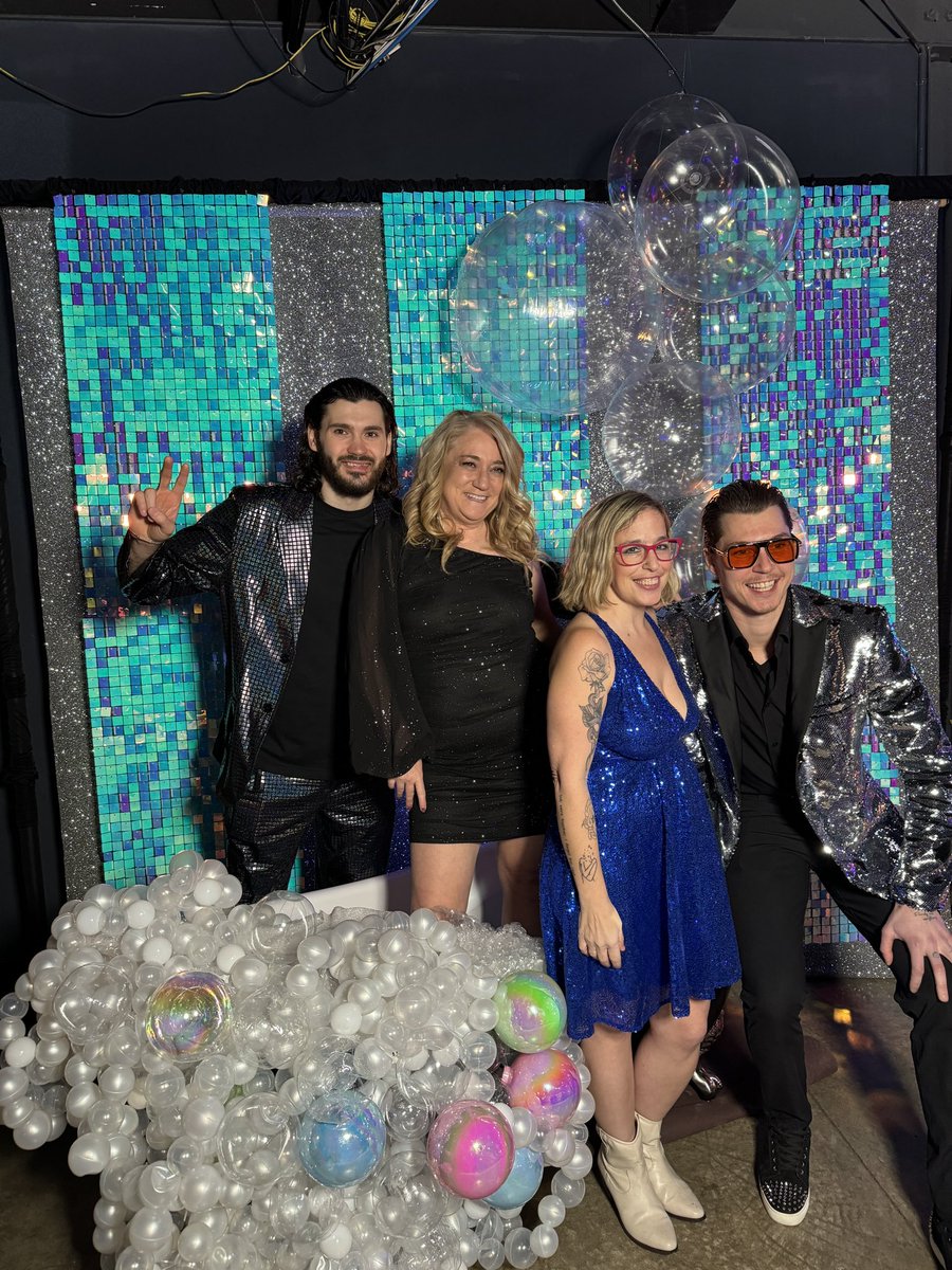 BlueJacketsNHL's tweet image. Feeling: Groovy 🕺🪩