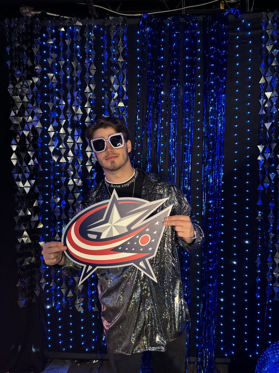 BlueJacketsNHL's tweet image. Feeling: Groovy 🕺🪩