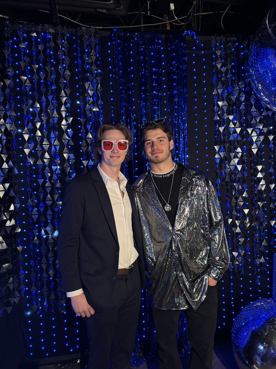 BlueJacketsNHL's tweet image. Feeling: Groovy 🕺🪩