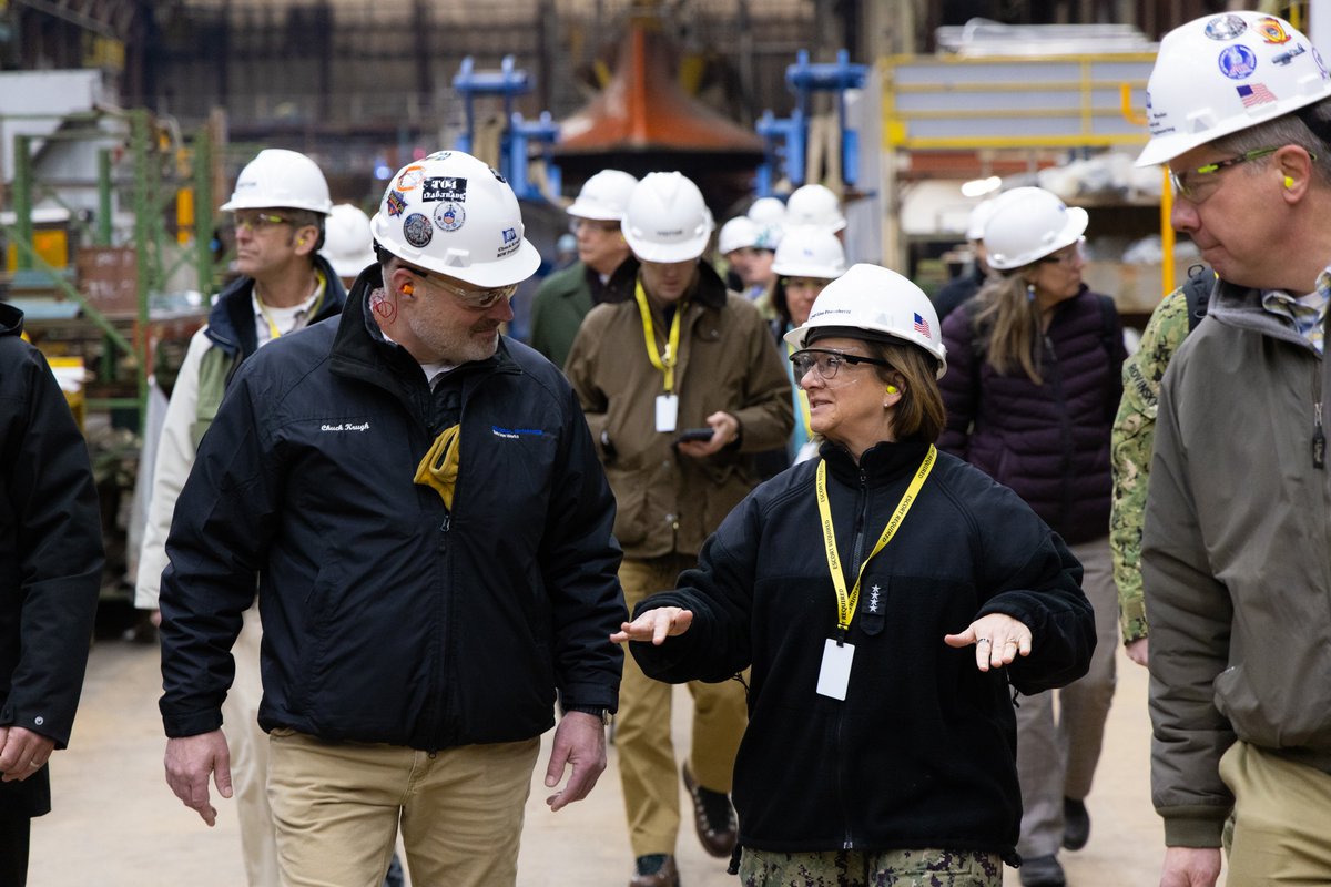 USNavyCNO's tweet image. The critical work done by expert shipbuilders at Portsmouth Naval Shipyard and @GDBIW highlight the partnership with @USNavy and their mutual commitment to putting more ready players on the field, and prioritizing the readiness of Sailors and Navy civilians #rebuildingourmilitary