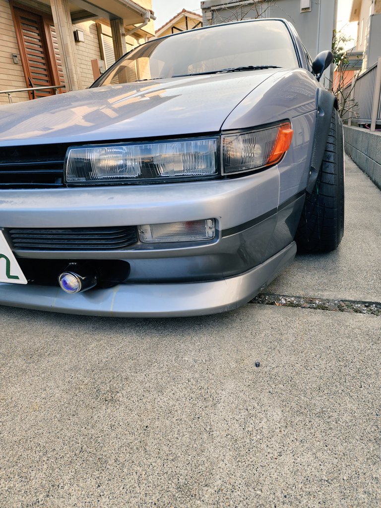 樹脂バンパー部分は何故塗装がヤレるんだろう…悲しい😢