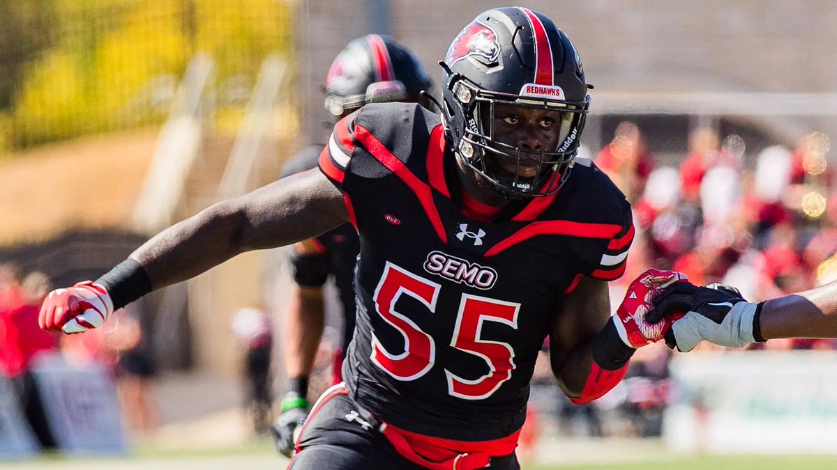 #AGTG After a great conversation with <a href="/Coach_QuinJones/">Quin Jones</a> I am extremely blessed to receive an offer from SEMO!!
<a href="/CoachPoe1914/">Coach Poe *Trenches Reloaded *</a> <a href="/BrendanThompsn/">Brendan Thompson, PT, DPT</a> <a href="/JPRockMO/">JP Rock</a> <a href="/CoachHam55/">🧬🏈🔬Adam Hamilton🦆🦌🦃</a> <a href="/AllenTrieu/">Allen Trieu</a> <a href="/ChadSimmons_/">ChadSimmons</a> <a href="/adamgorney/">Adam Gorney</a>