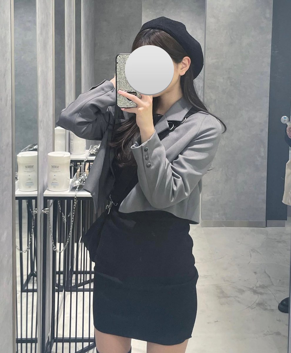 meguvlog's tweet photo. CA4LAのベレー帽の形が良すぎて、どんな服にも合うし
これが6600円、、、 https://t.co/6mC5P8h0Mv