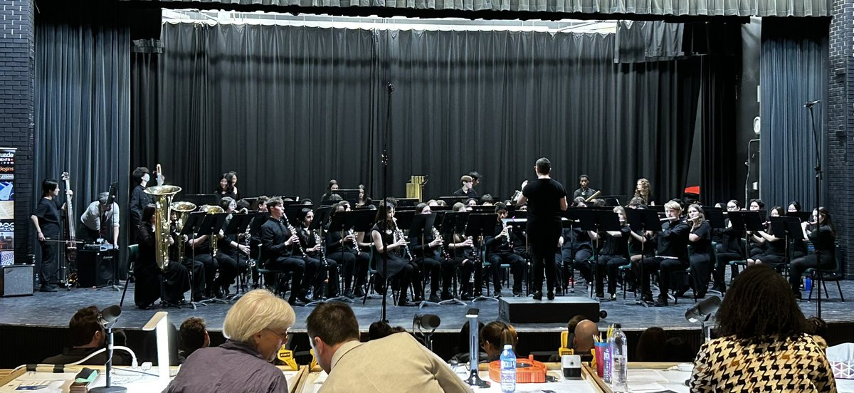 Senior Band takes the stage!