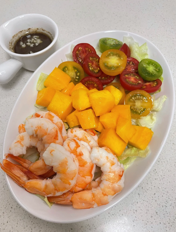 ice_grapee's tweet photo. Every dinner is an opportunity to create something special. https://t.co/JCmlgwqweX