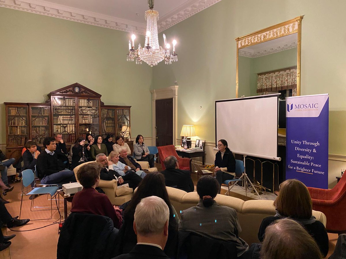 MosaicGFdn's tweet image. Following the screening of the documentary here at @Kings_College, @Cambridge_Uni, we had another excellent panel with a fantastic line-up. The panel chair, @ZalNishat, introduced the panellists: Dr @qadamzoda and Dr @yahiabaiza, both senior researchers at @TheIsmaili, and Ms…