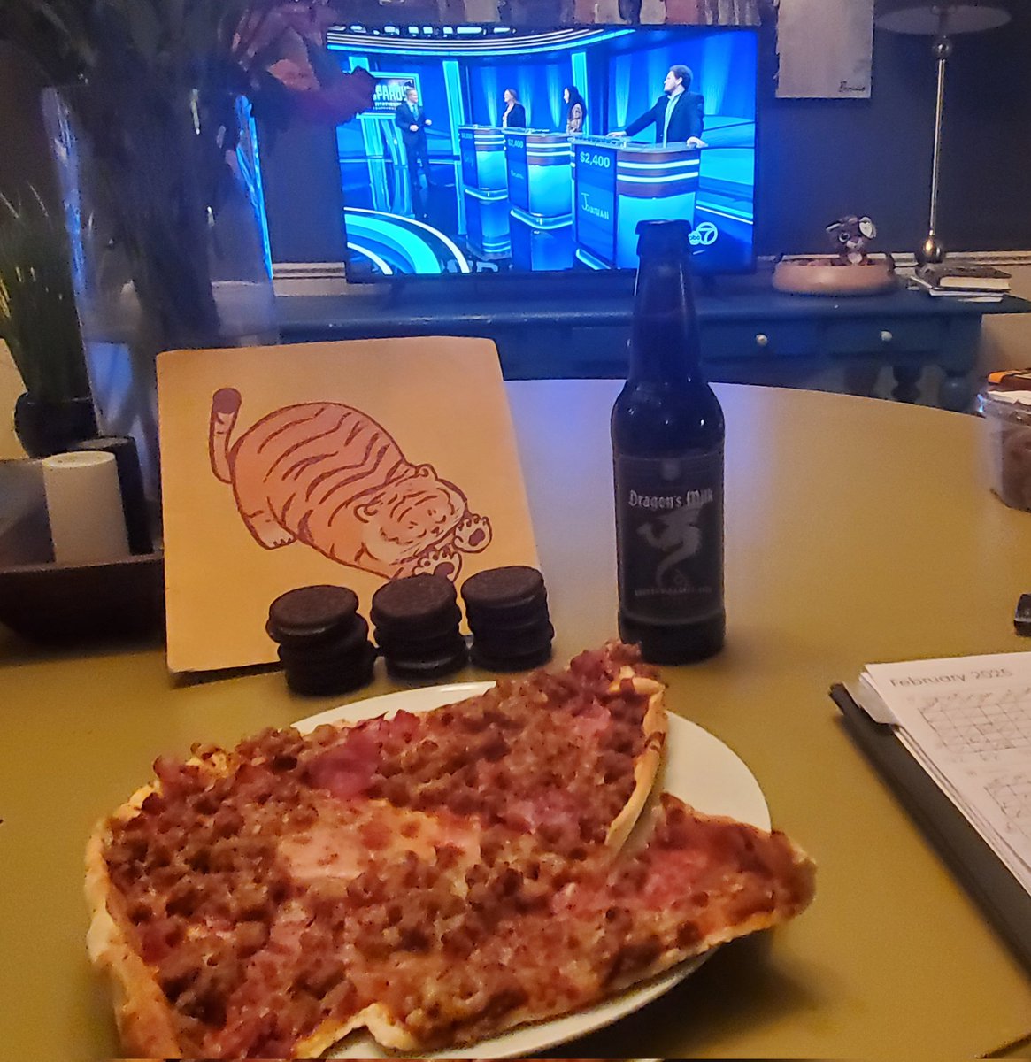 joshtigerhill's tweet image. #LearnedLeague #LL104 MD7 thread. It doesn't get any easier, as I go up against Elysium A leader @ProfWehrman today. Factfueling with All! Nine! COOKIES! AND Dragon's Milk!